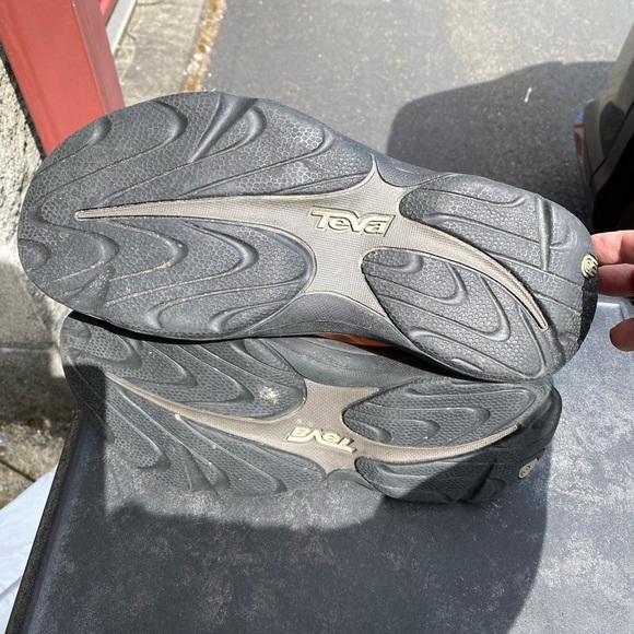 TEVA Hurricane Multi- Sports Sandal Style 6502 Men’s Size 12 - Picture 13 of 13